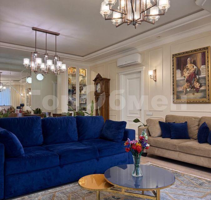 Продаётся 3-комнатная квартира, 128 м²