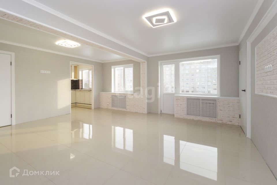 Продаётся 4-комнатная квартира, 59 м²