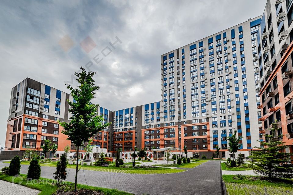 Продаётся 2-комнатная квартира, 57.7 м²