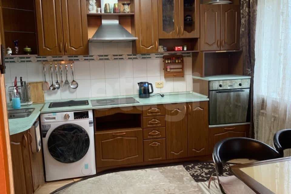 Сдаётся 2-комнатная квартира, 66 м²