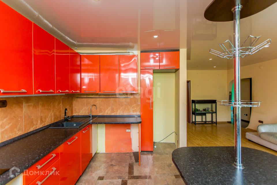 Продаётся 4-комнатная квартира, 84.2 м²