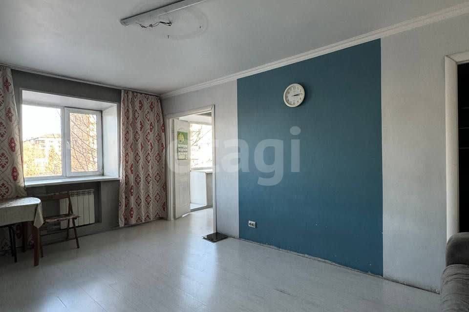 Продаётся 3-комнатная квартира, 57 м²