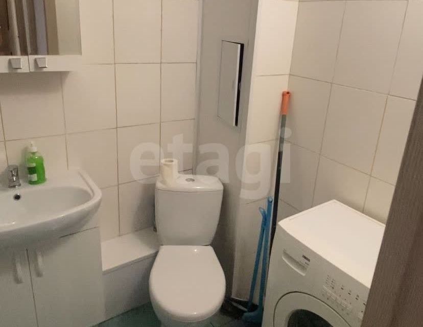 Продаётся 3-комнатная квартира, 55.4 м²
