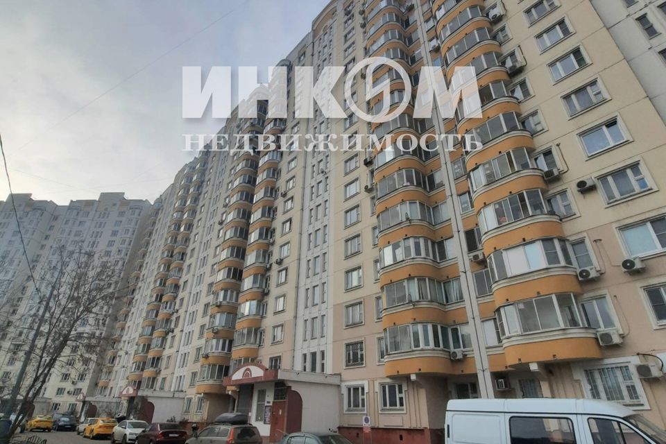 Продаётся 1-комнатная квартира, 35.7 м²