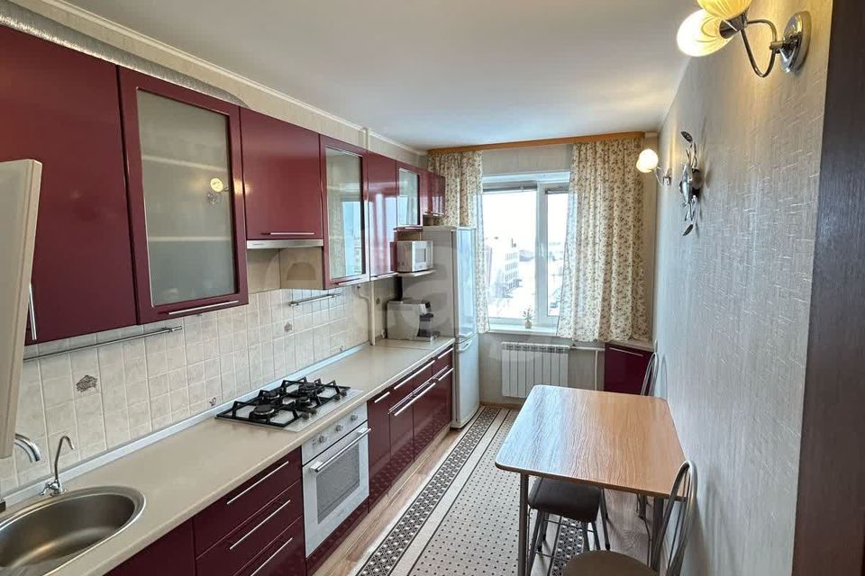 Продаётся 3-комнатная квартира, 70.7 м²