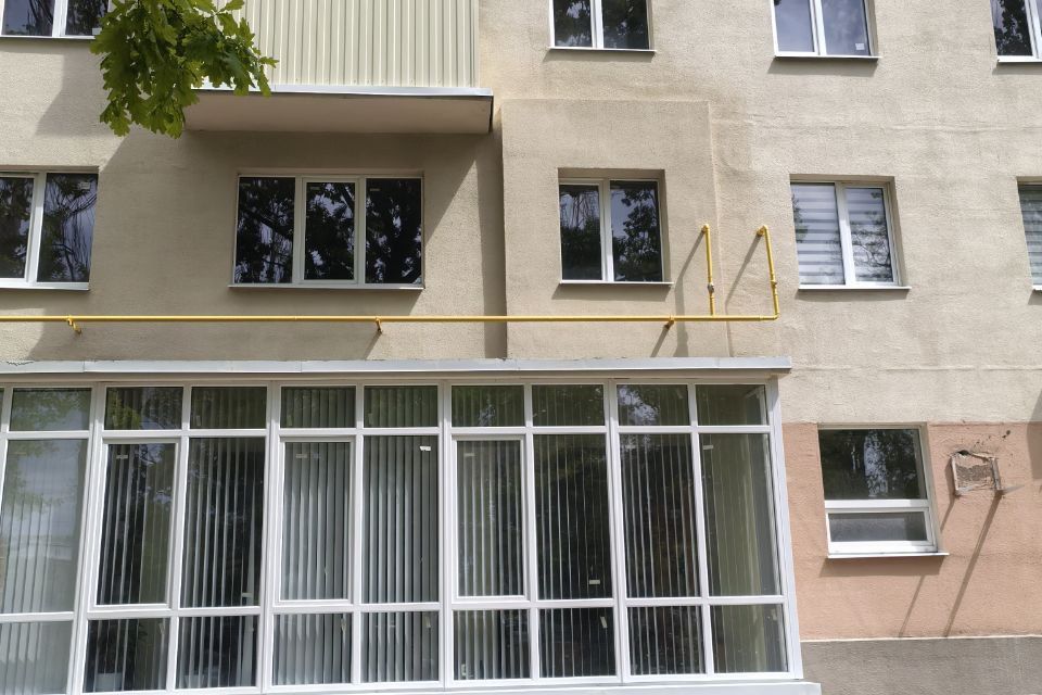 Продаётся 3-комнатная квартира, 61.5 м²