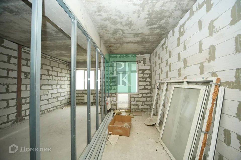 Продаётся 1-комнатная квартира, 52 м²