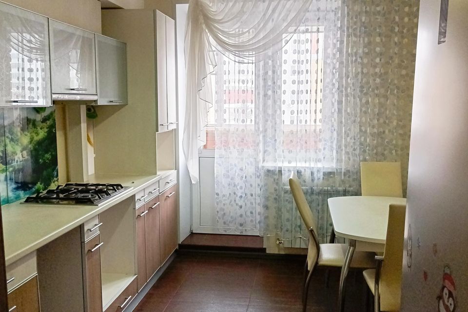 Сдаётся 2-комнатная квартира, 60 м²