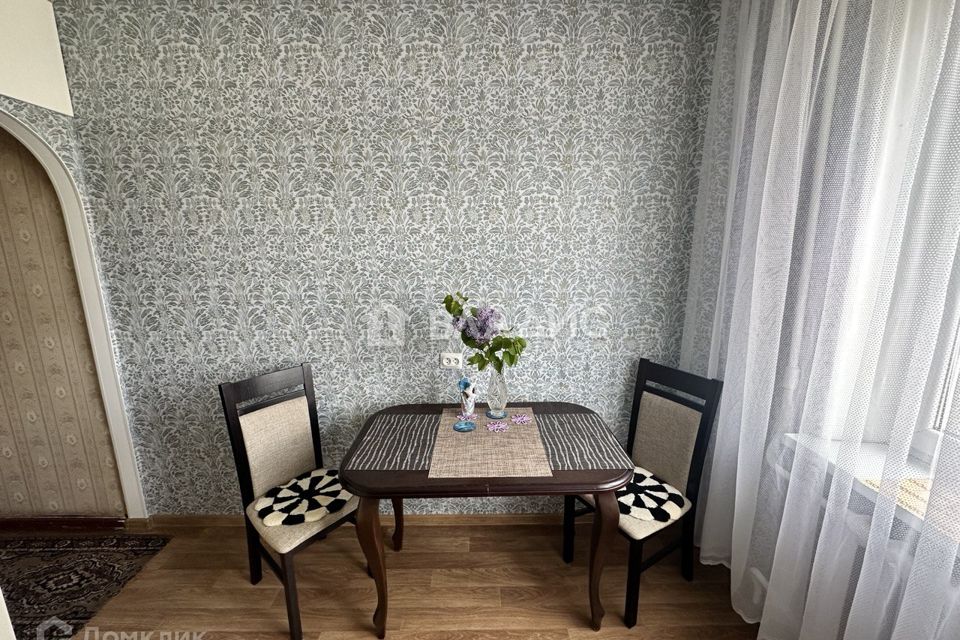 Продаётся 3-комнатная квартира, 62.7 м²