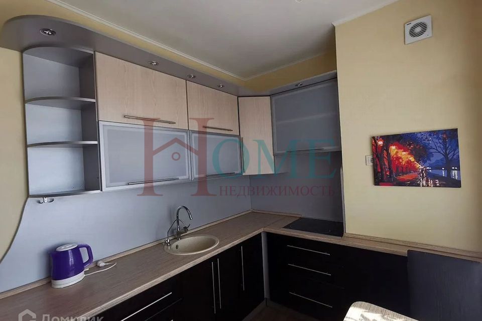 Сдаётся 1-комнатная квартира, 38 м²