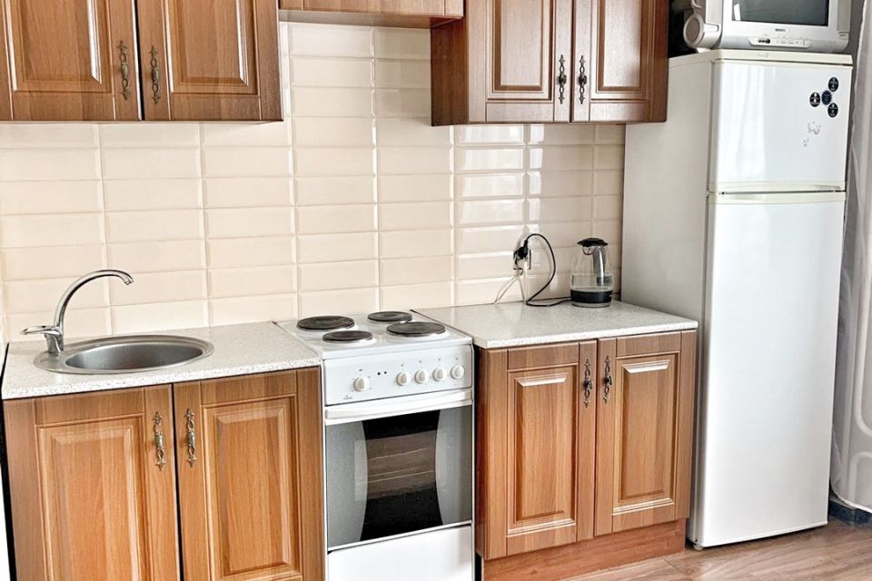 Продаётся 1-комнатная квартира, 37.8 м²