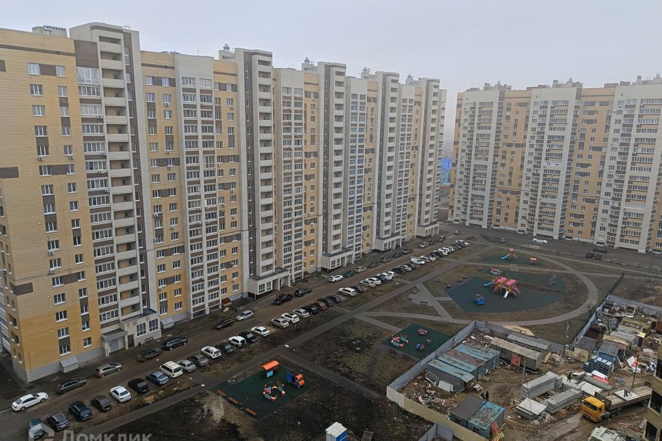 Продаётся 1-комнатная квартира, 42 м²