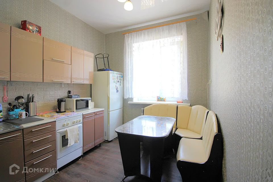 Продаётся 3-комнатная квартира, 69.6 м²
