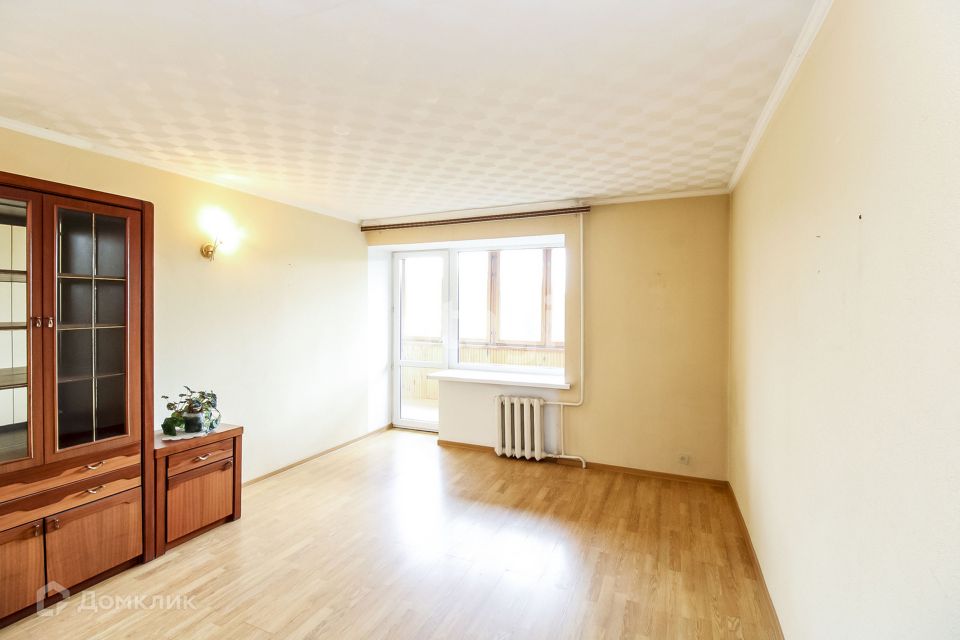 Продаётся 4-комнатная квартира, 70.1 м²