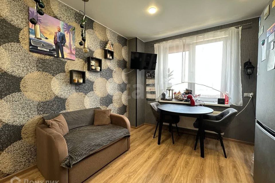 Продаётся 1-комнатная квартира, 47.2 м²