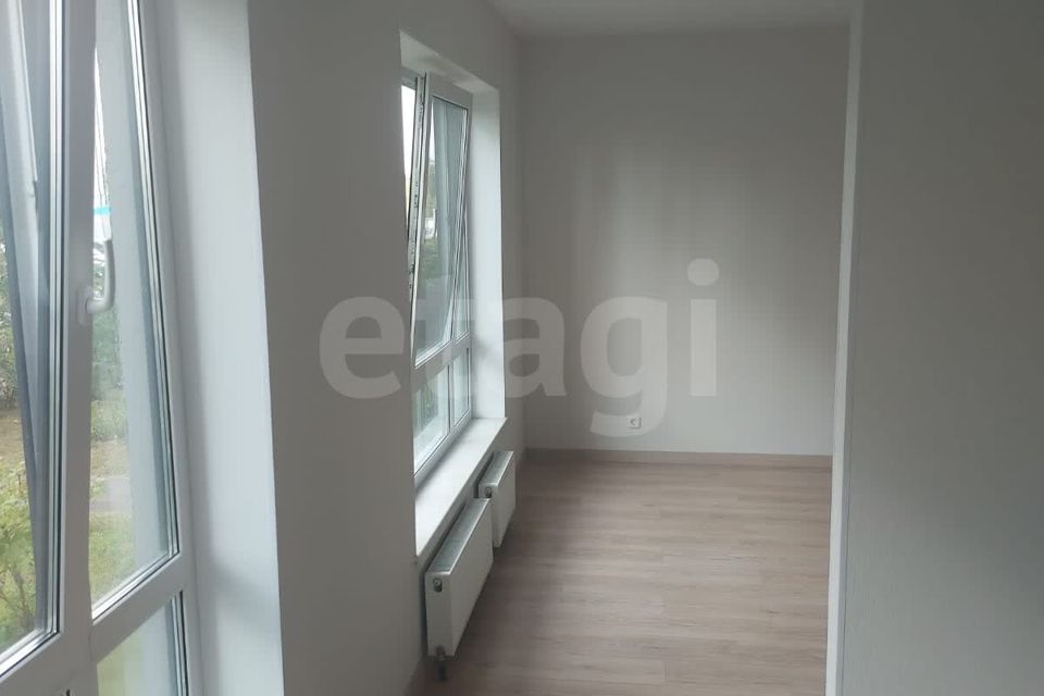 Продаётся 1-комнатная квартира, 63.1 м²