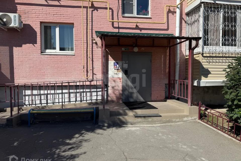 Продаётся 3-комнатная квартира, 90.4 м²