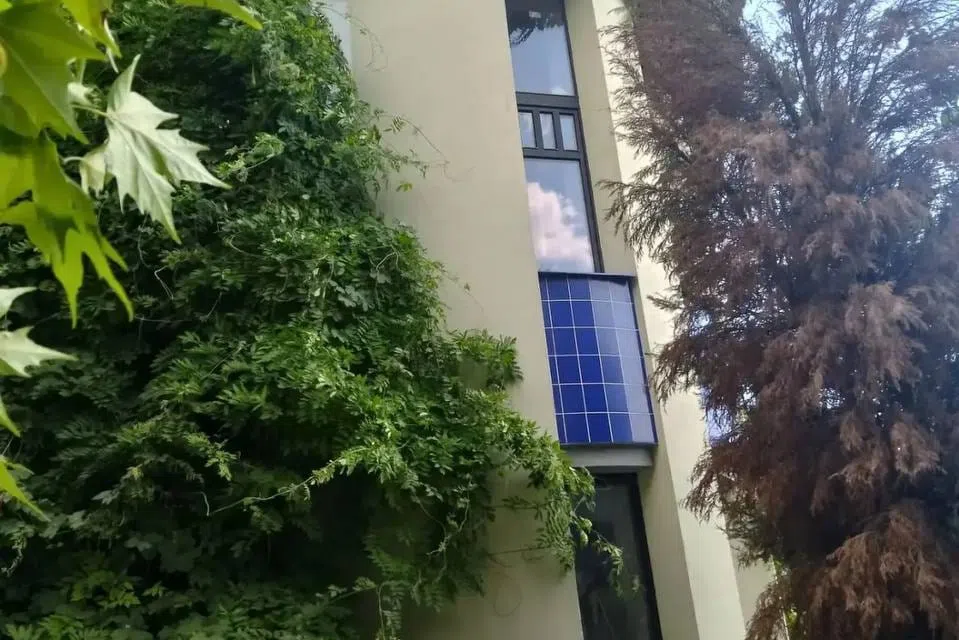 Продаётся 3-этажный дом, 215 м²