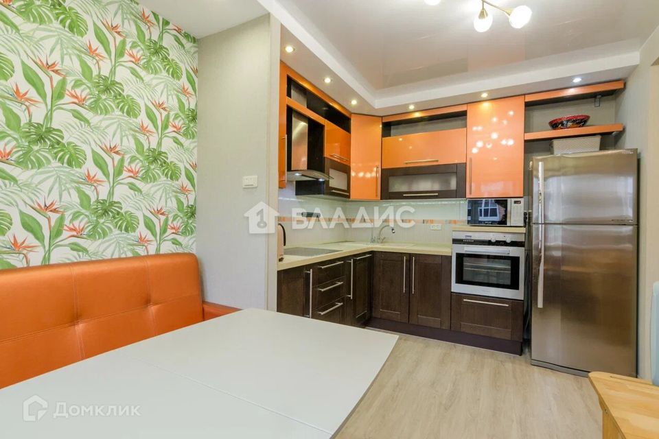 Продаётся 2-комнатная квартира, 64.7 м²