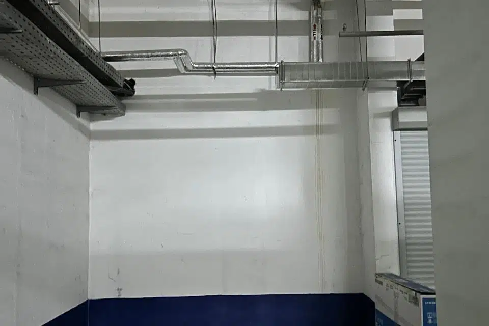 Продаётся машиноместо, 21.3 м²