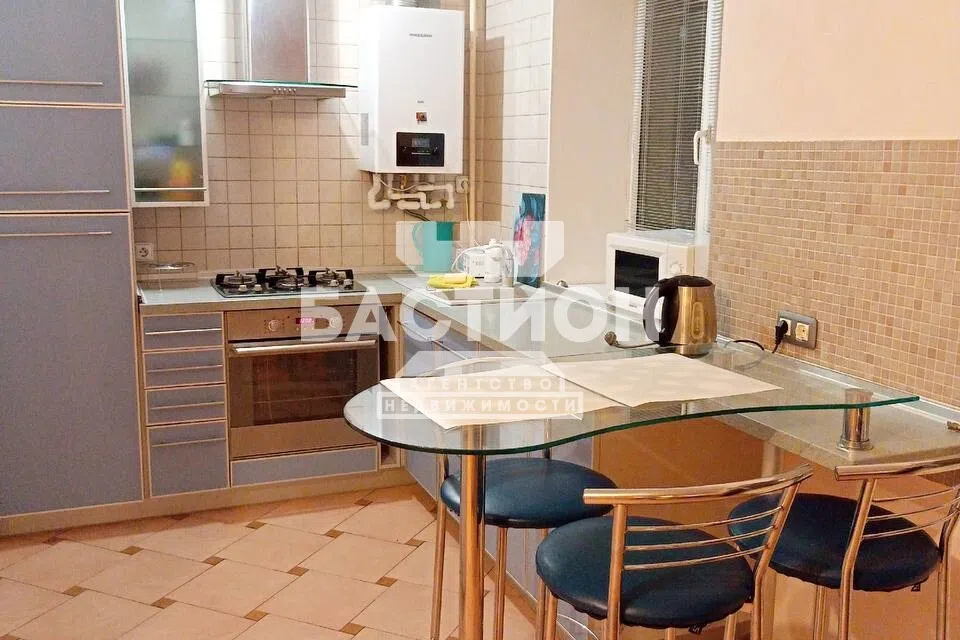 Продаётся 2-комнатная квартира, 59.4 м²
