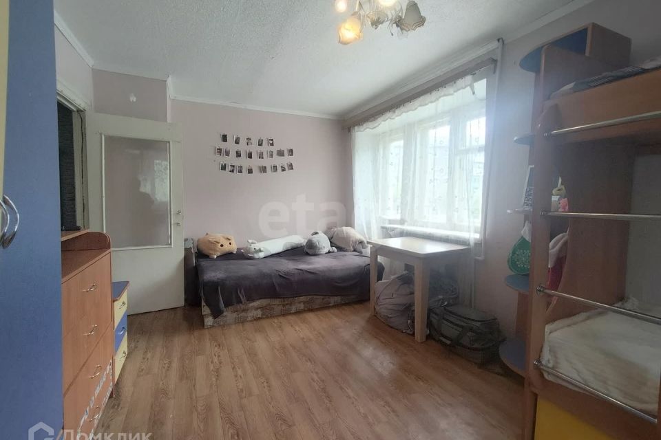 Продаётся 1-комнатная квартира, 30.8 м²