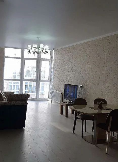 Продаётся 2-комнатная квартира, 72 м²