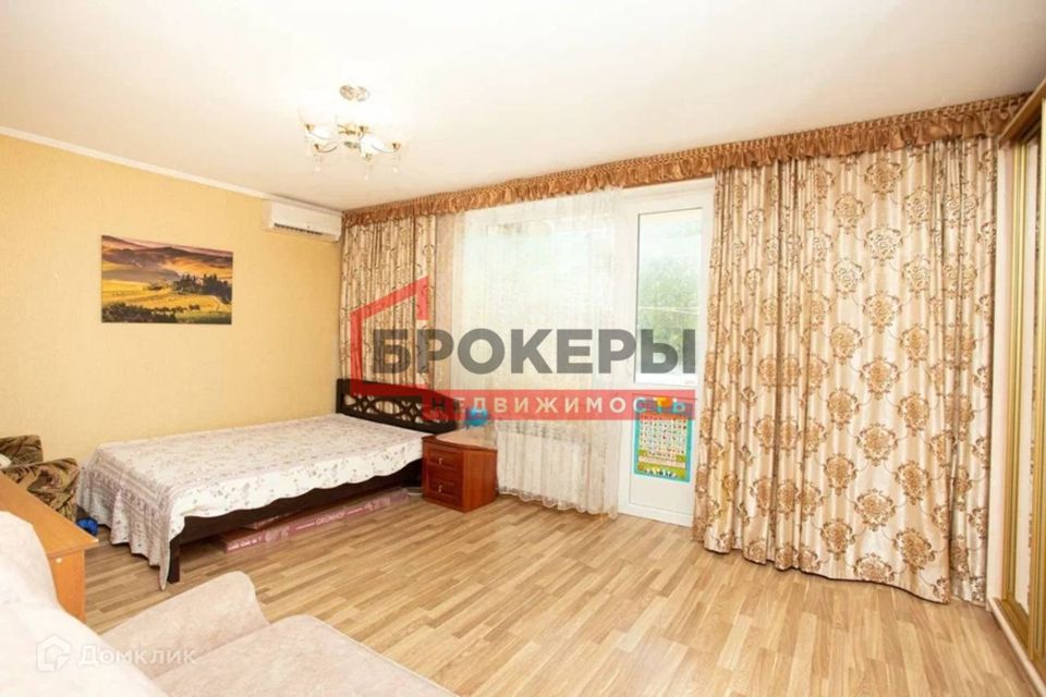 Продаётся 1-комнатная квартира, 40 м²