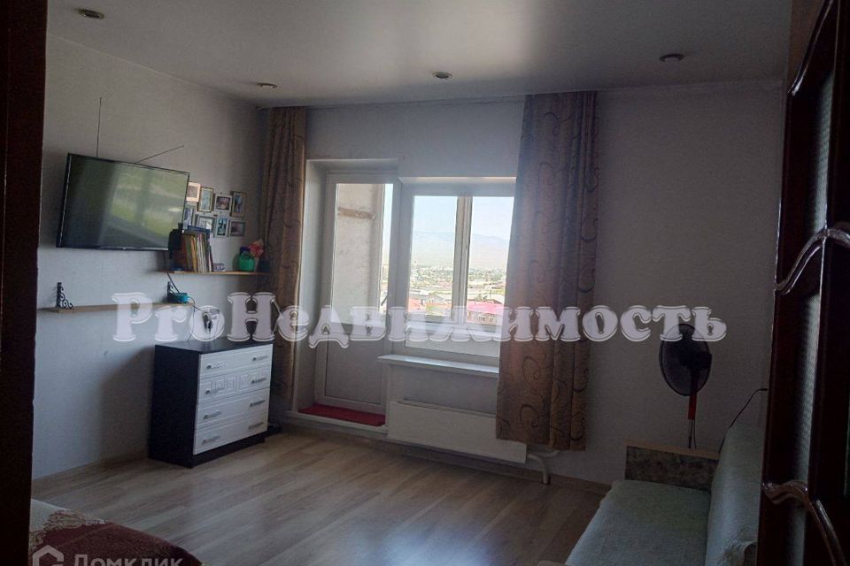 Продаётся 2-комнатная квартира, 49.6 м²