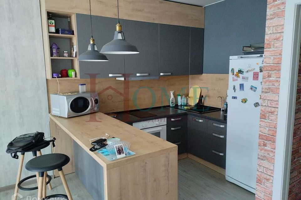 Сдаётся 2-комнатная квартира, 56 м²