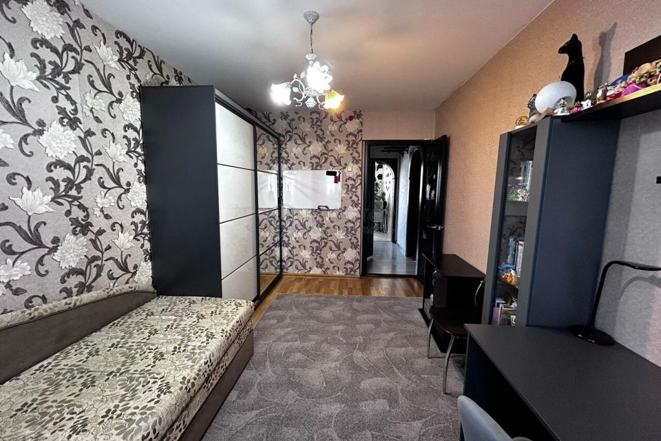 Продаётся 2-комнатная квартира, 57.4 м²