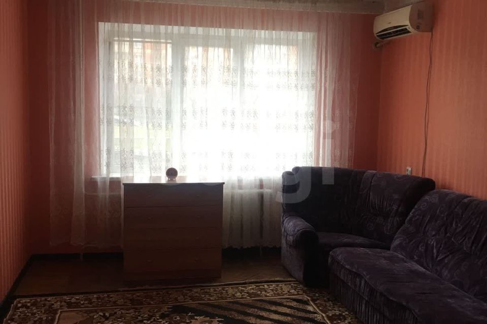 Продаётся 3-комнатная квартира, 62.2 м²