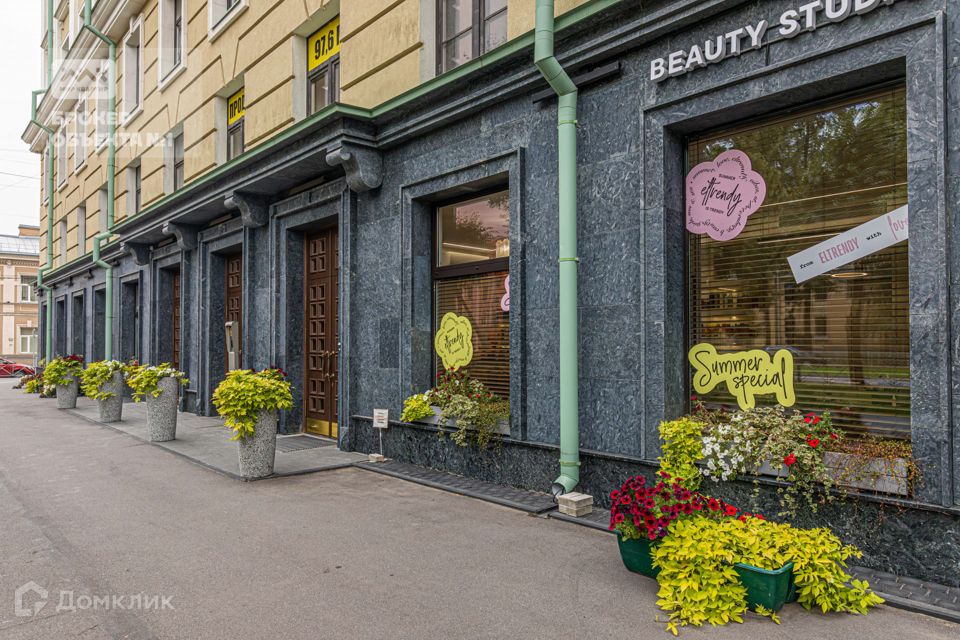 Продаётся 2-комнатная квартира, 65.3 м²