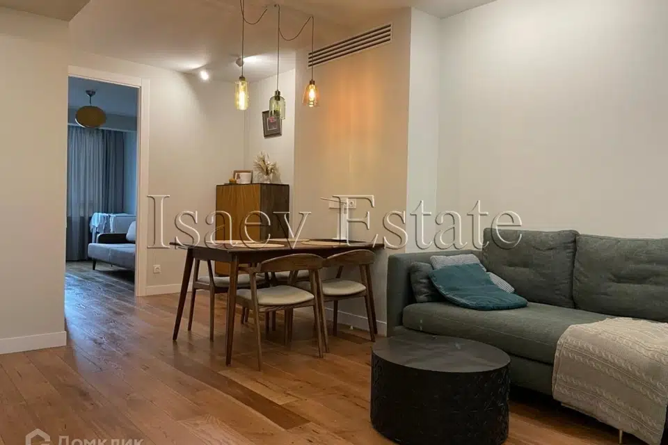 Продаётся 3-комнатная квартира, 65 м²