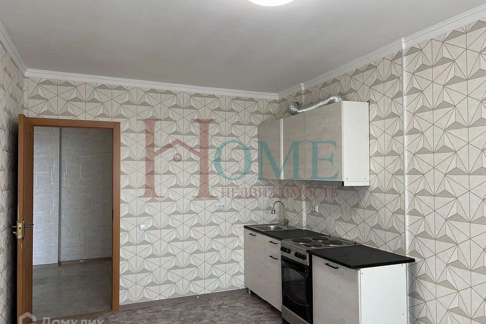 Сдаётся 1-комнатная квартира, 42 м²