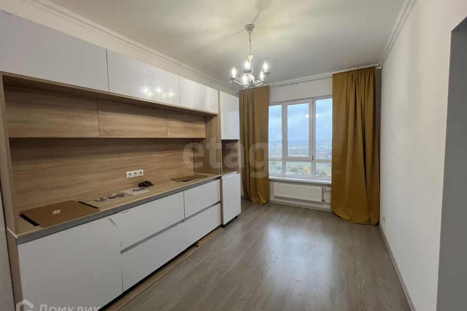 Продаётся 3-комнатная квартира, 65.5 м²