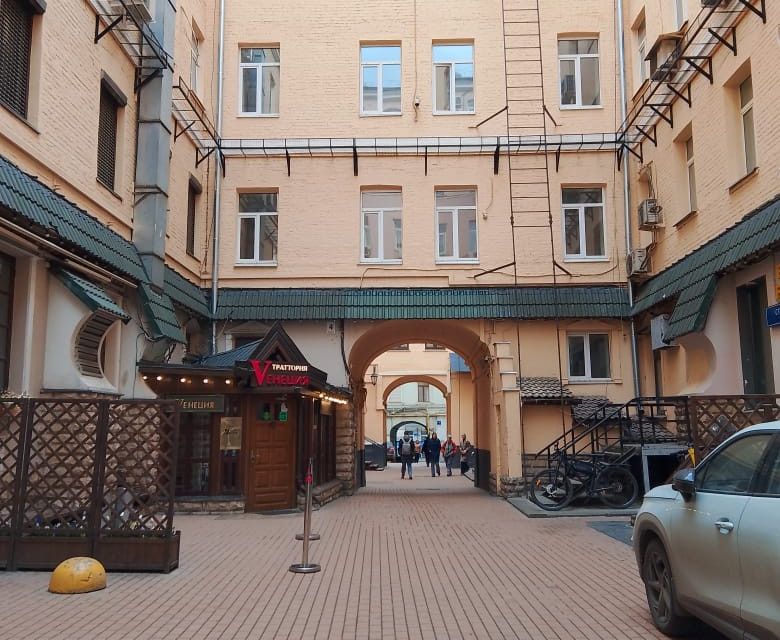 Продаётся 5-комнатная квартира, 98.4 м²