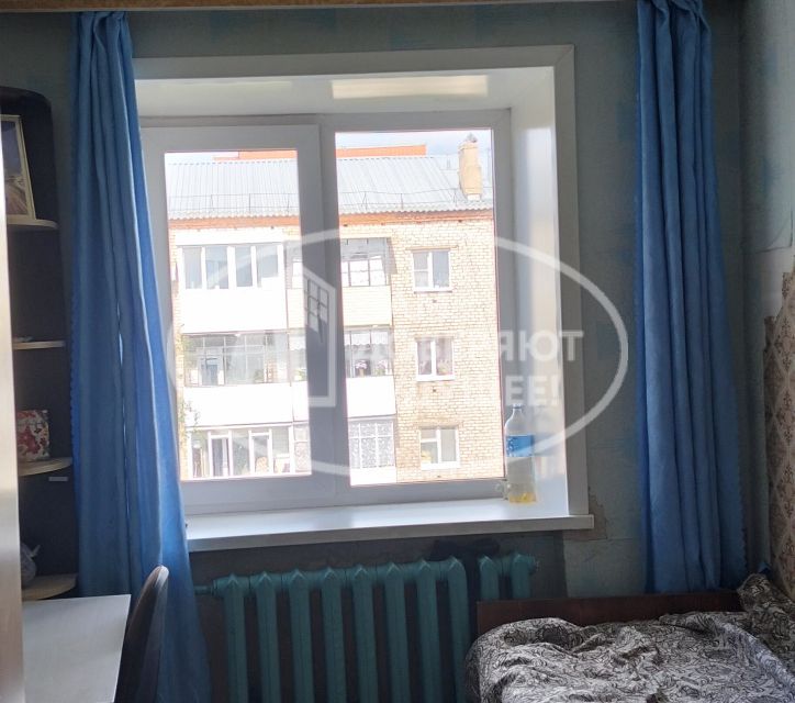 Продаётся 3-комнатная квартира, 57.3 м²