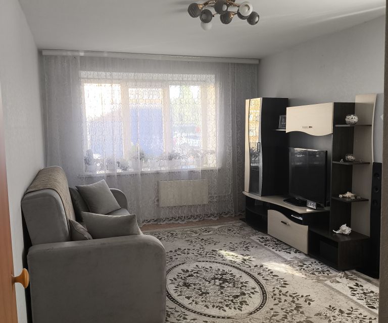 Продаётся 3-комнатная квартира, 77 м²