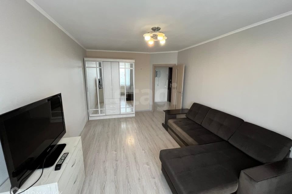 Продаётся 1-комнатная квартира, 45.9 м²