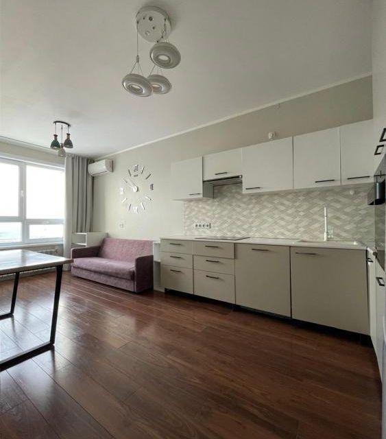 Продаётся 2-комнатная квартира, 79.3 м²