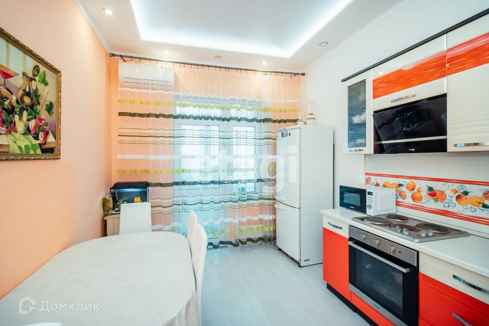 Продаётся 2-комнатная квартира, 57 м²