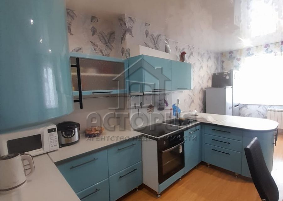Продаётся 3-комнатная квартира, 71.2 м²