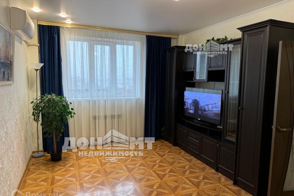 Продаётся 1-комнатная квартира, 42 м²