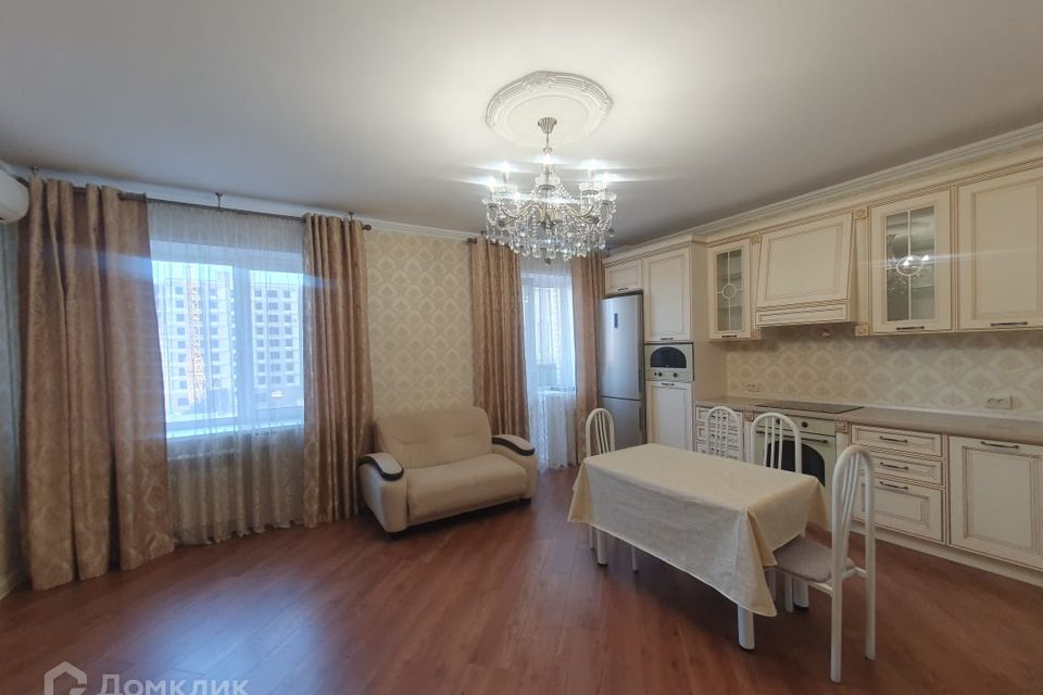 Продаётся 3-комнатная квартира, 80 м²