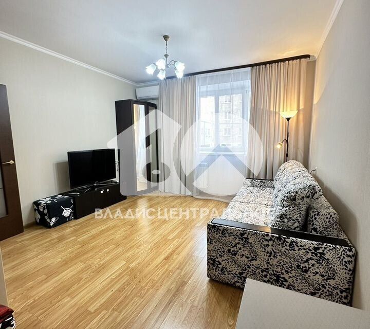 Сдаётся 1-комнатная квартира, 40 м²