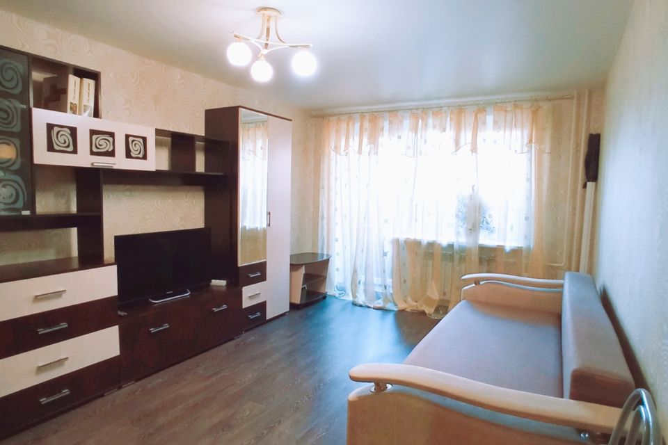 Продаётся 1-комнатная квартира, 41.5 м²