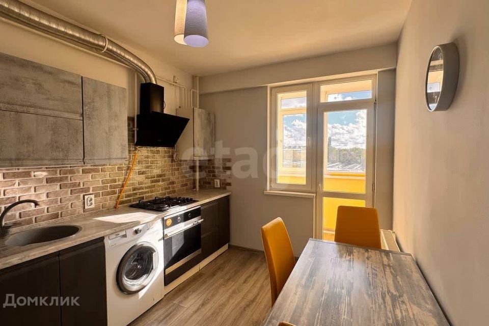 Продаётся 1-комнатная квартира, 35.2 м²