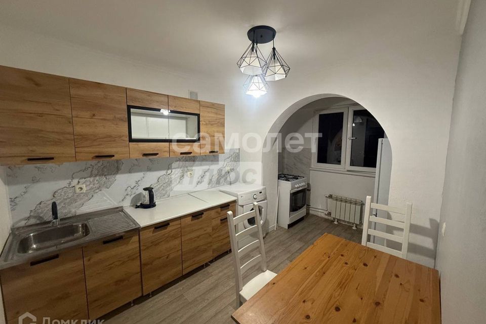 Сдаётся 2-комнатная квартира, 49 м²