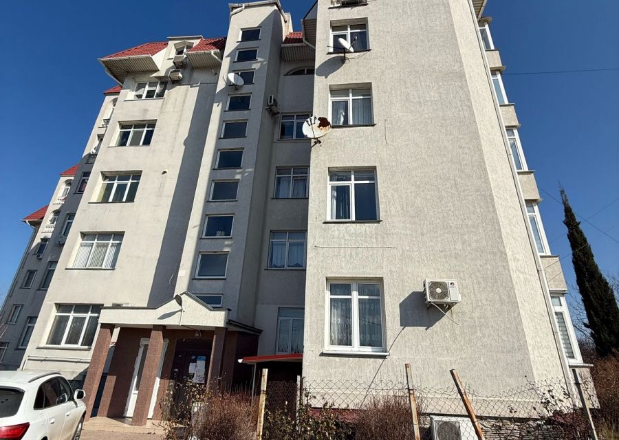 Продаётся 4-комнатная квартира, 115 м²